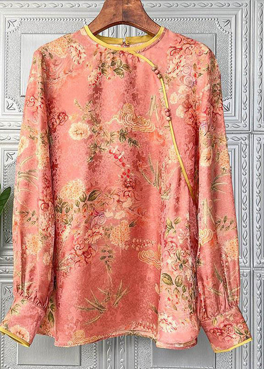 Gracefully Styled Blouse for Any Occasion
