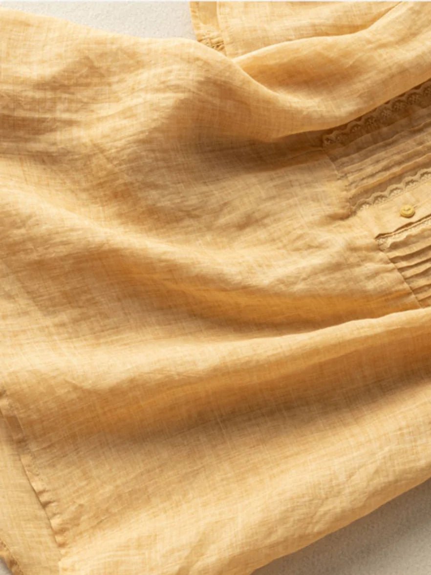 Beautifully Finished Top in a Timeless Design