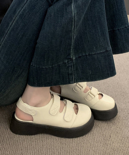 Graceful Orthopedic Sandals for Modern Look