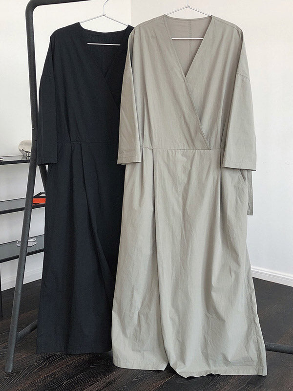 Effortlessly Elegant Garment with a Timeless Design