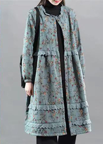 Classic Vintage & Enduringly Stylish Coat