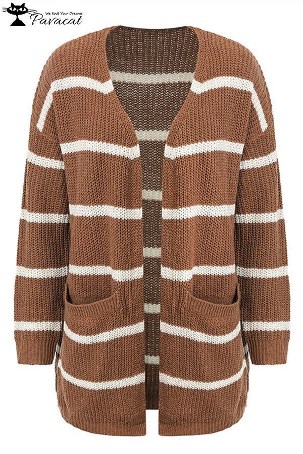 Well Tailored Cardigan with a Graceful Silhouette