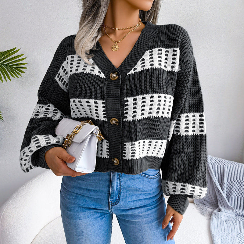 Beautifully Finished Cardigan in a Timeless Design