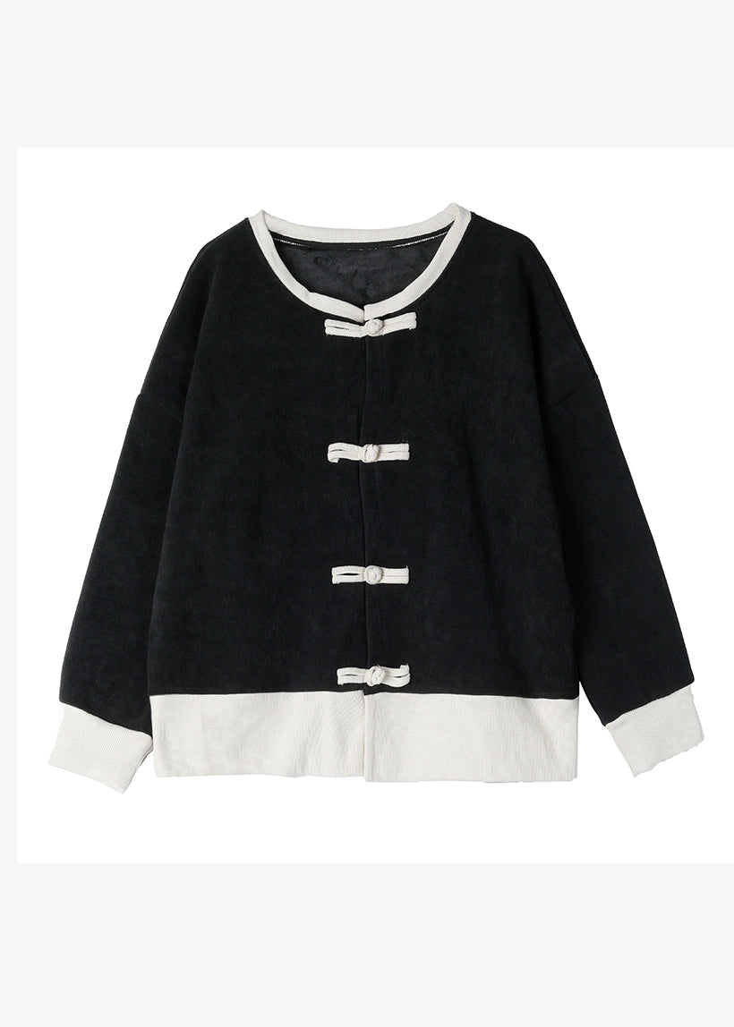 Classic Vintage Coat with a Flattering Fit