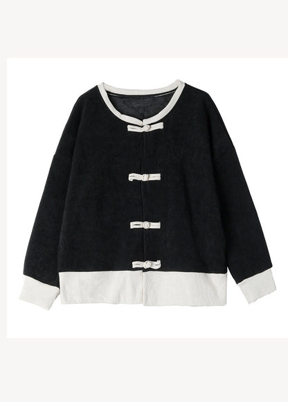 Classic Vintage Coat with a Flattering Fit