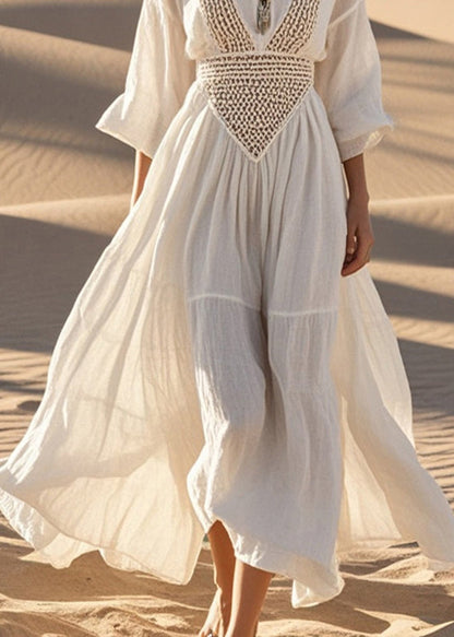 Beautifully Finished Dress in a Timeless Design