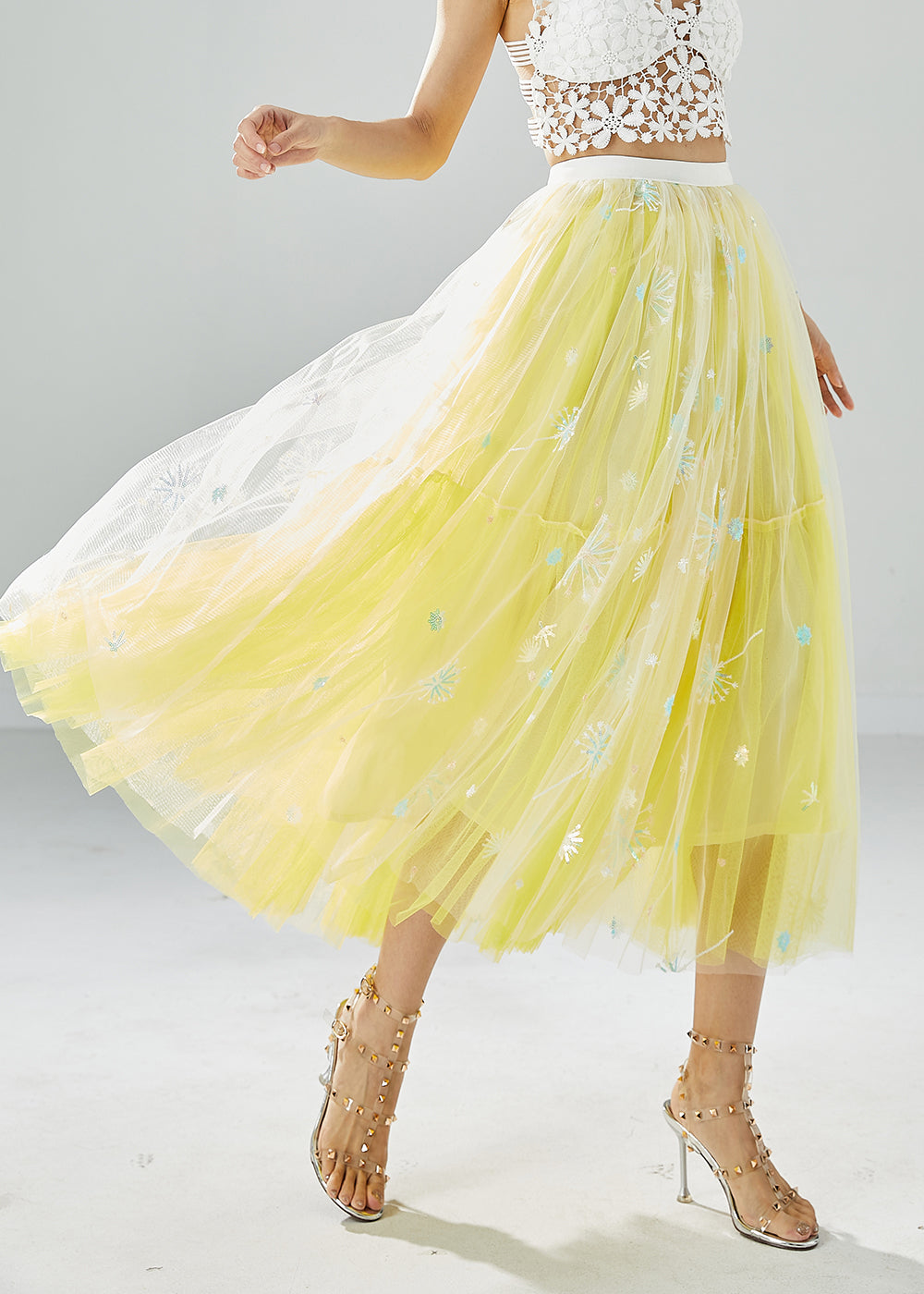 Gracefully Styled Garment for Any Occasion