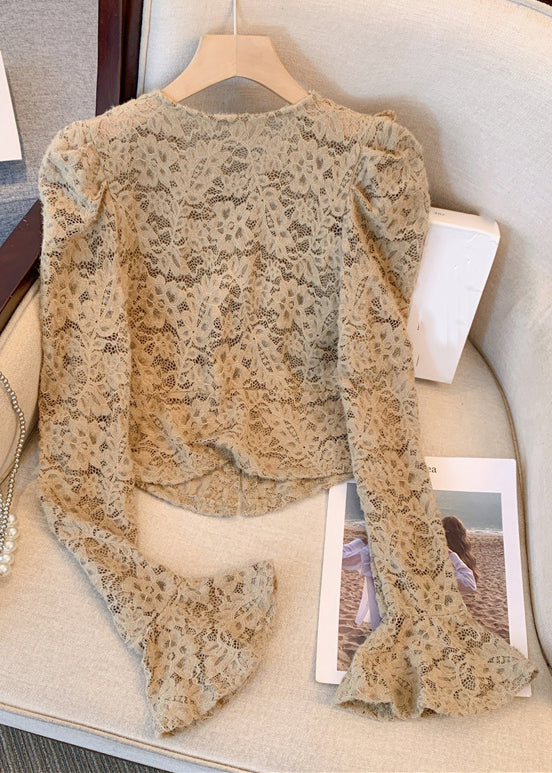 Polished Top with an Effortless Classic Look