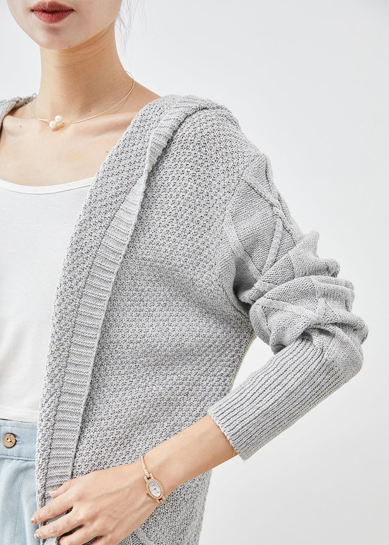 Elegantly Styled Cardigan for Everyday Wear