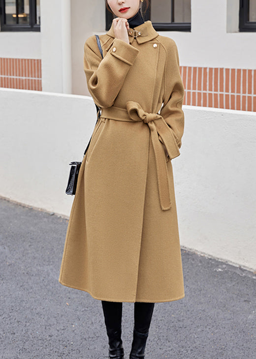 Effortlessly Elegant Coat with a Timeless Design