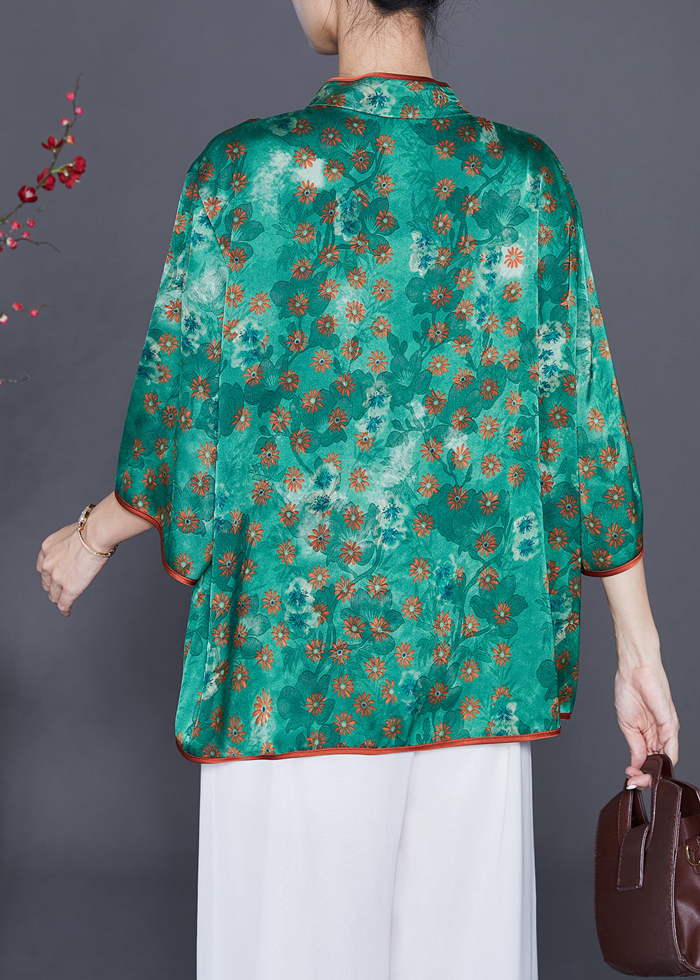 Elegantly Styled Shirt for Everyday Wear