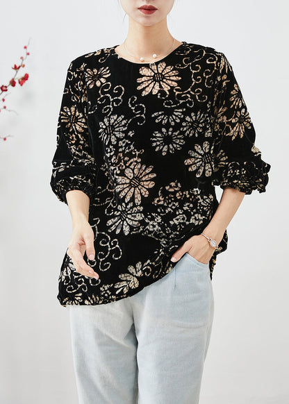 Well Tailored Shirt with a Graceful Silhouette