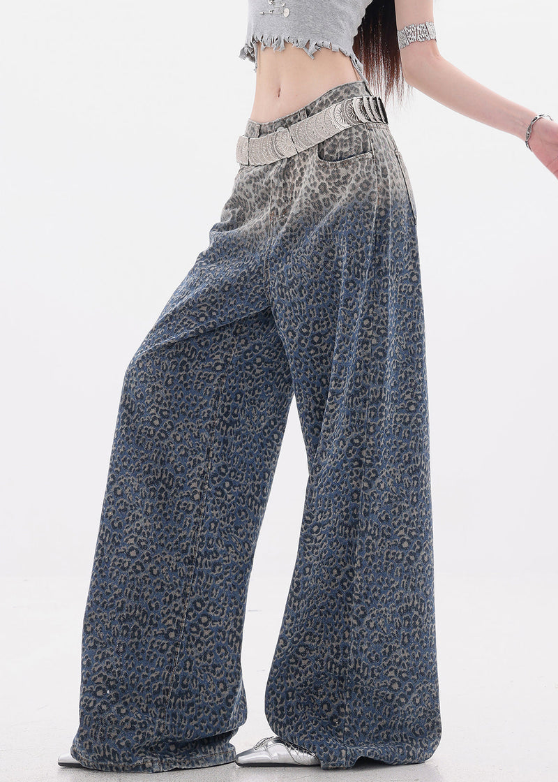 Well Tailored Pants with a Graceful Silhouette