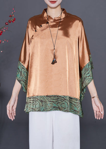 A Vintage Style Shirt with Delicate Timeless Details