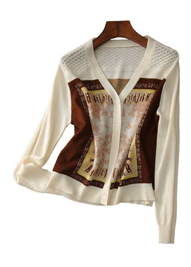 Beautifully Finished Cardigan in a Timeless Design