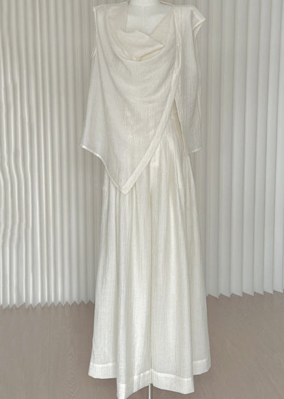 Classic Vintage Shirt with a Flattering Fit