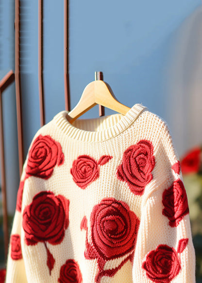 Well Tailored Sweater with a Graceful Silhouette