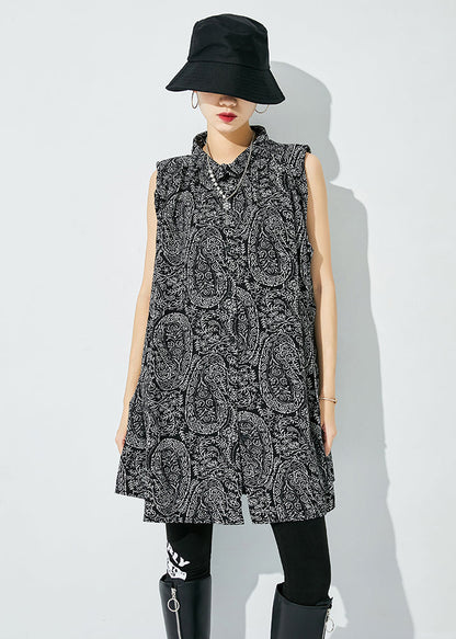 A Vintage Style Shirt with Delicate Timeless Details