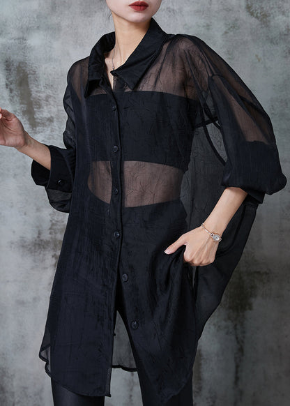 Classic Vintage Shirt with a Flattering Fit