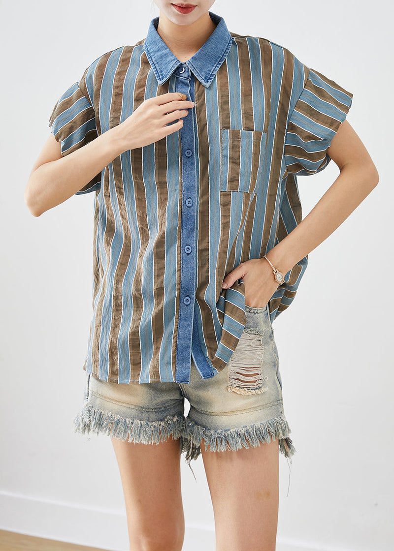 Classic Vintage Shirt with a Flattering Fit