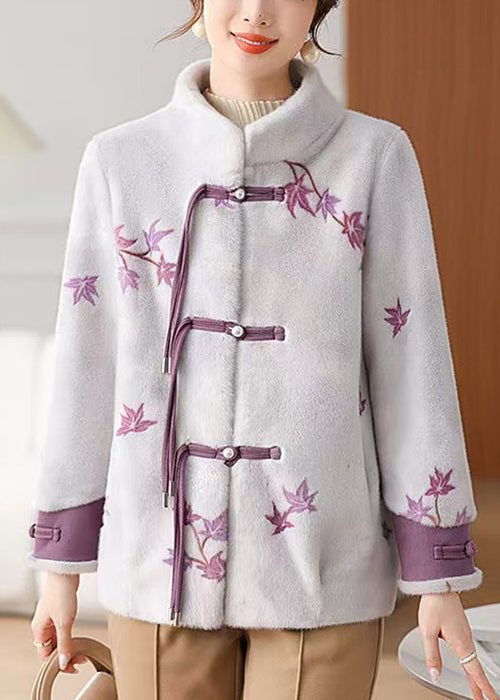 Elegantly Styled Coat for Everyday Wear