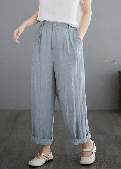 Effortlessly Elegant Pants with a Timeless Design