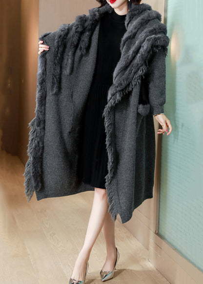 Well Tailored Cardigan with a Graceful Silhouette