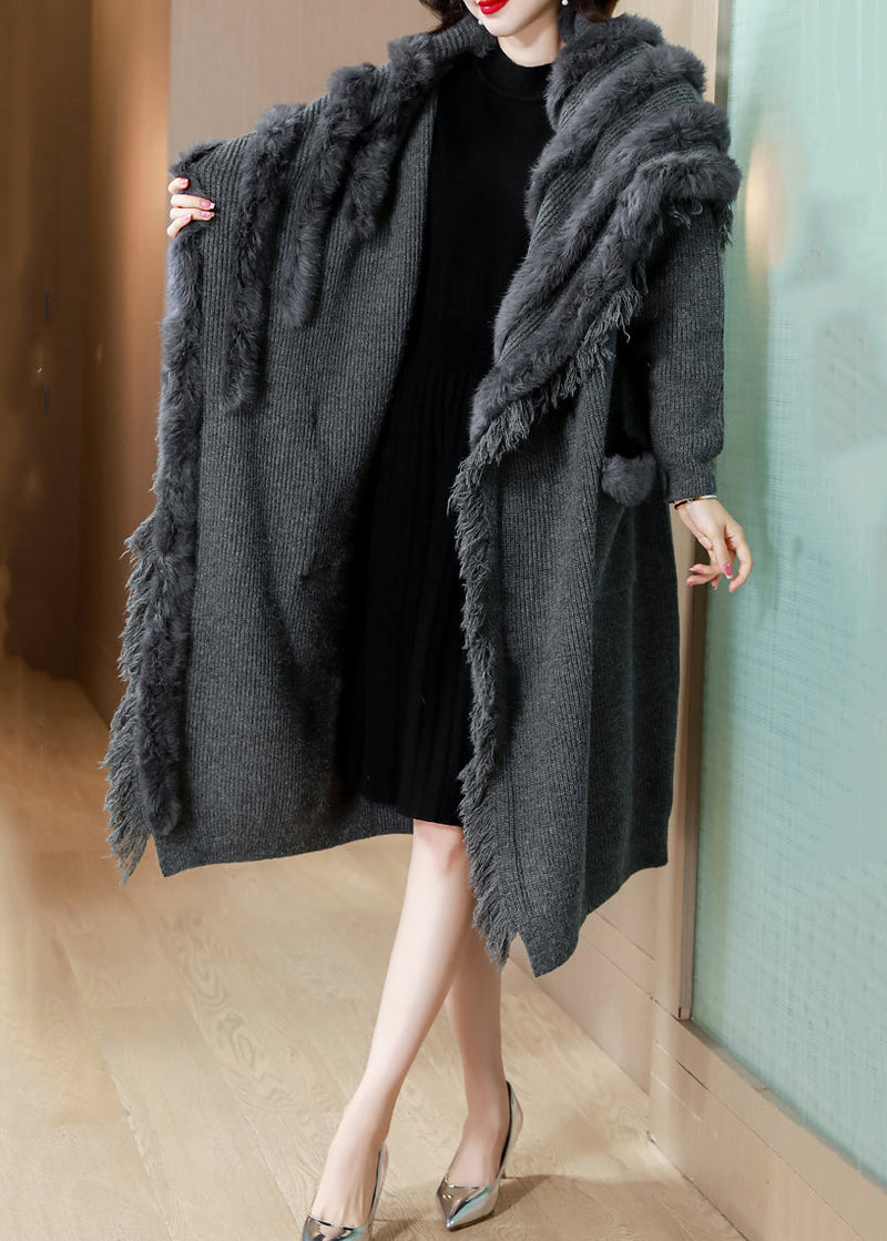 Well Tailored Cardigan with a Graceful Silhouette