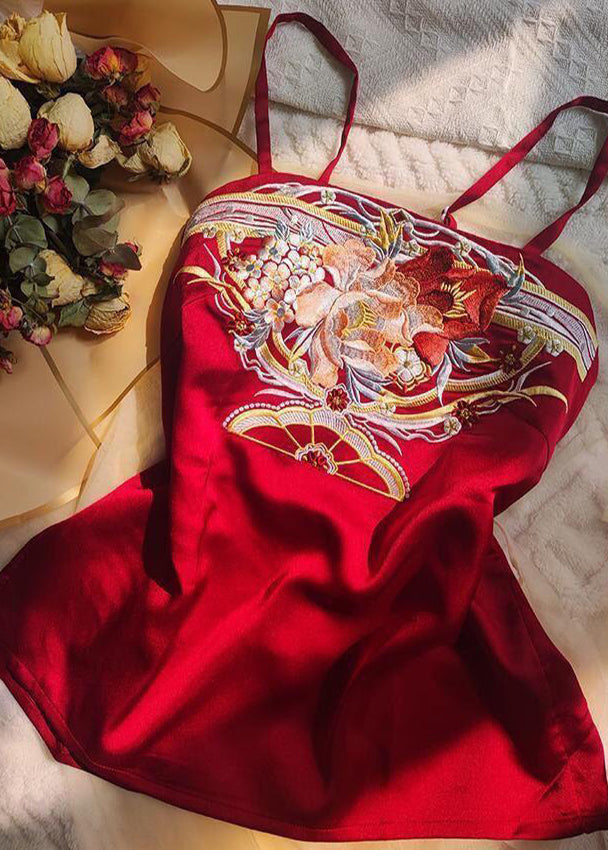Beautifully Finished Top in a Timeless Design