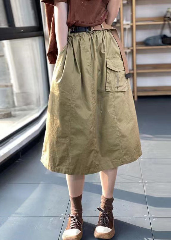 Sophisticated Garment with a Clean Classic Look