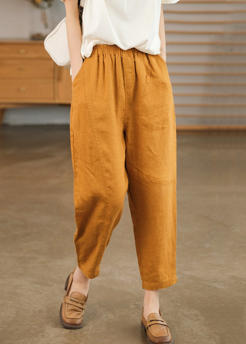 Effortlessly Elegant Pants with a Timeless Design