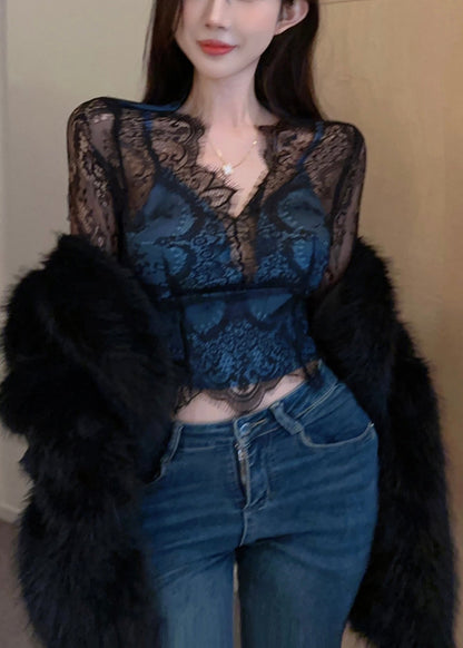 Well Tailored Top with a Graceful Silhouette