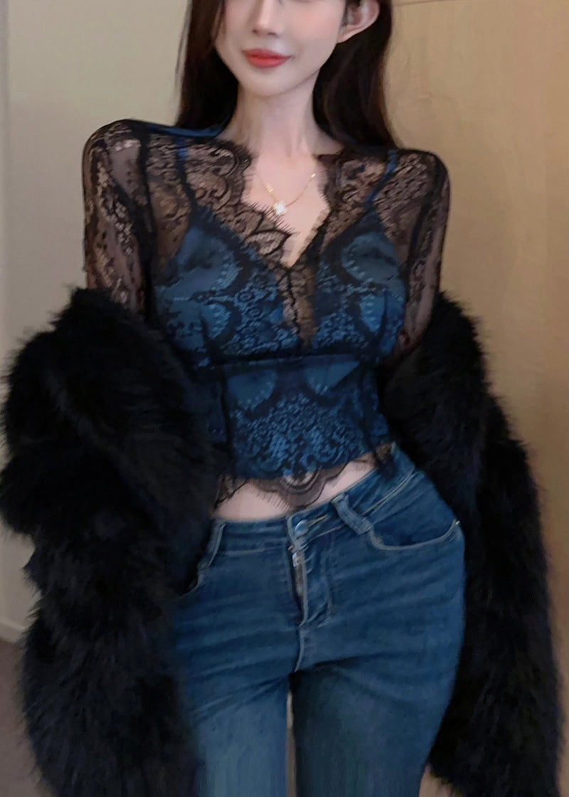 Well Tailored Top with a Graceful Silhouette
