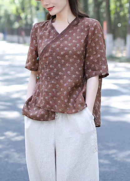 Classic Vintage & Enduringly Stylish Blouse
