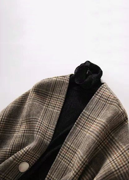 Beautifully Finished Coat in a Timeless Design