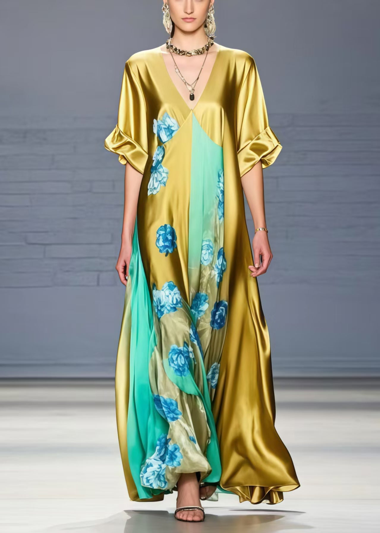 Classic Vintage Dress with a Flattering Fit