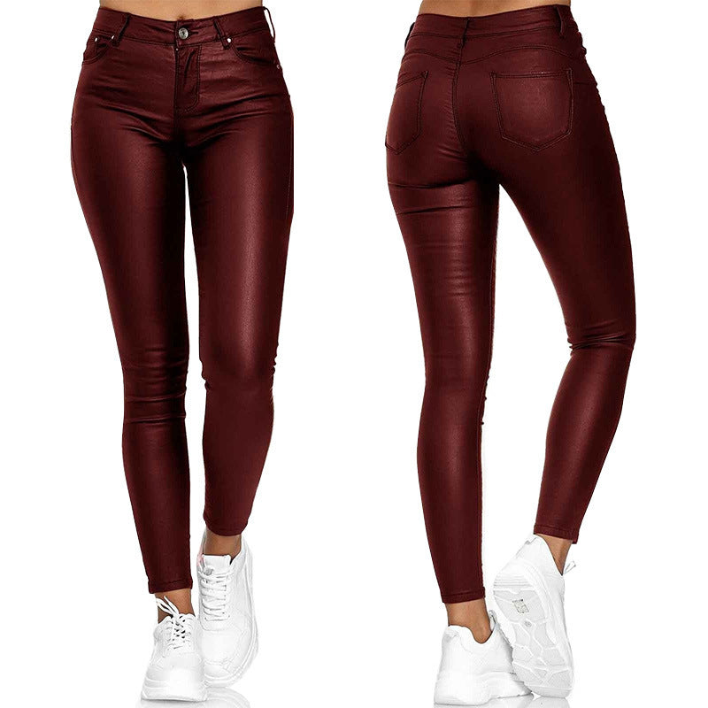 Effortlessly Elegant Trousers with a Timeless Design