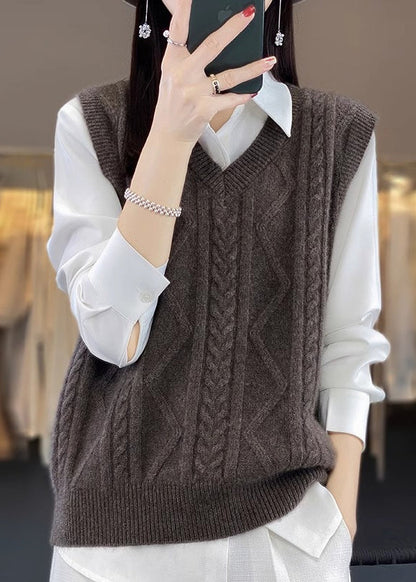 Effortlessly Elegant Coat with a Timeless Design