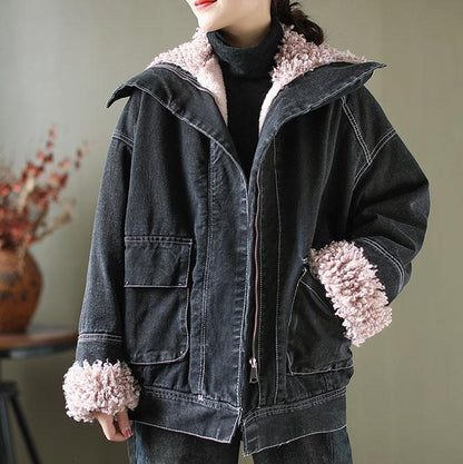 Elegantly Styled Jacket for Everyday Wear