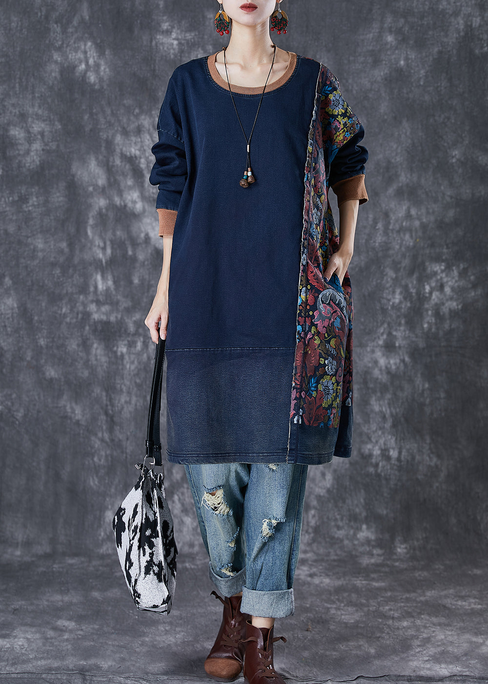 Elegantly Styled Pullover for Everyday Wear