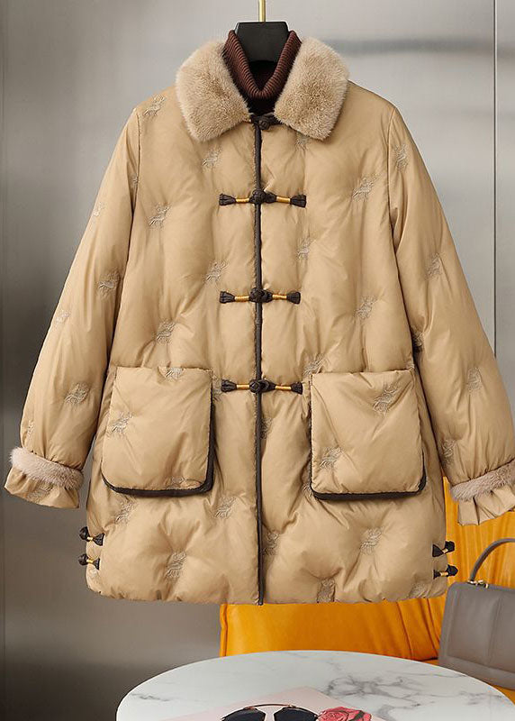 Beautifully Crafted Coat in a Classic Style