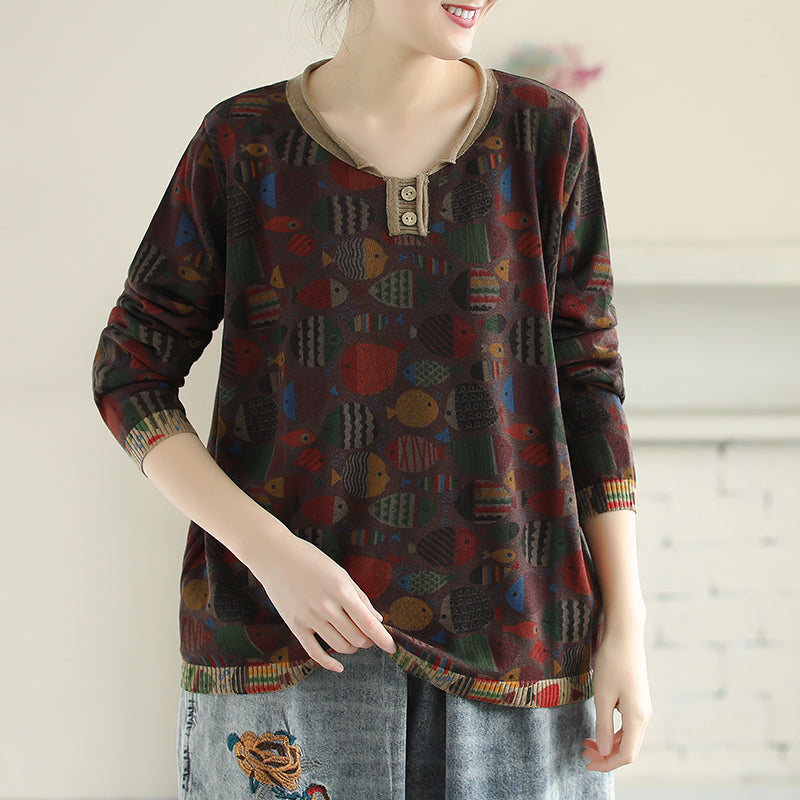 Classic Vintage T-Shirt with a Flattering Fit