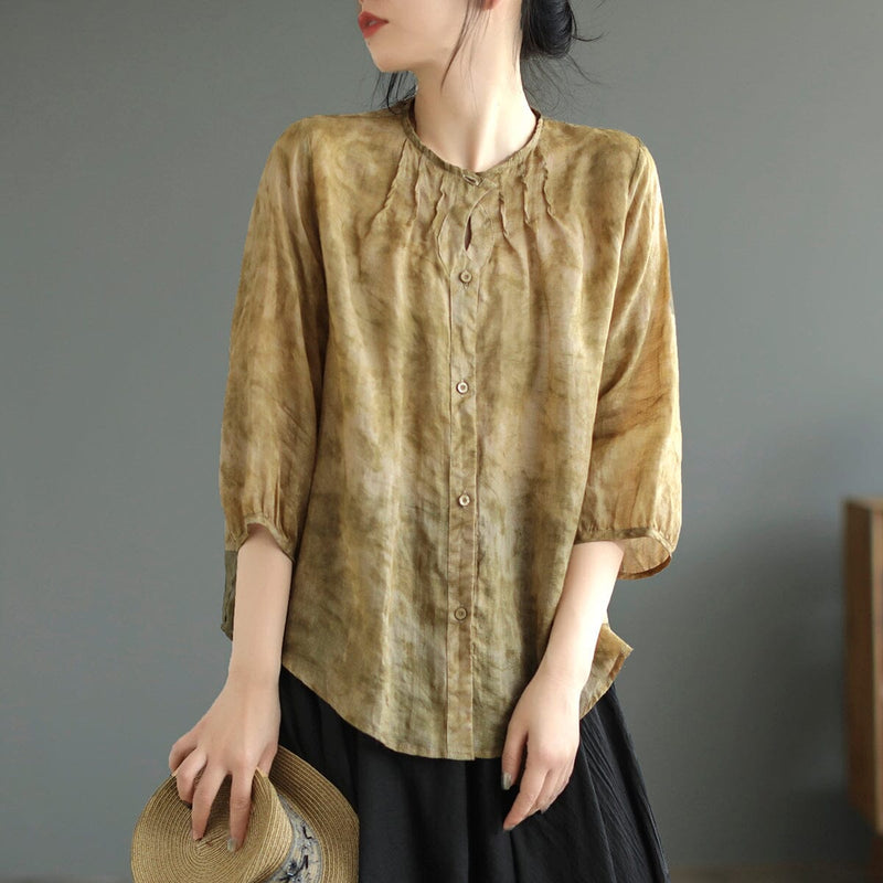 Effortlessly Elegant Blouse with a Timeless Design