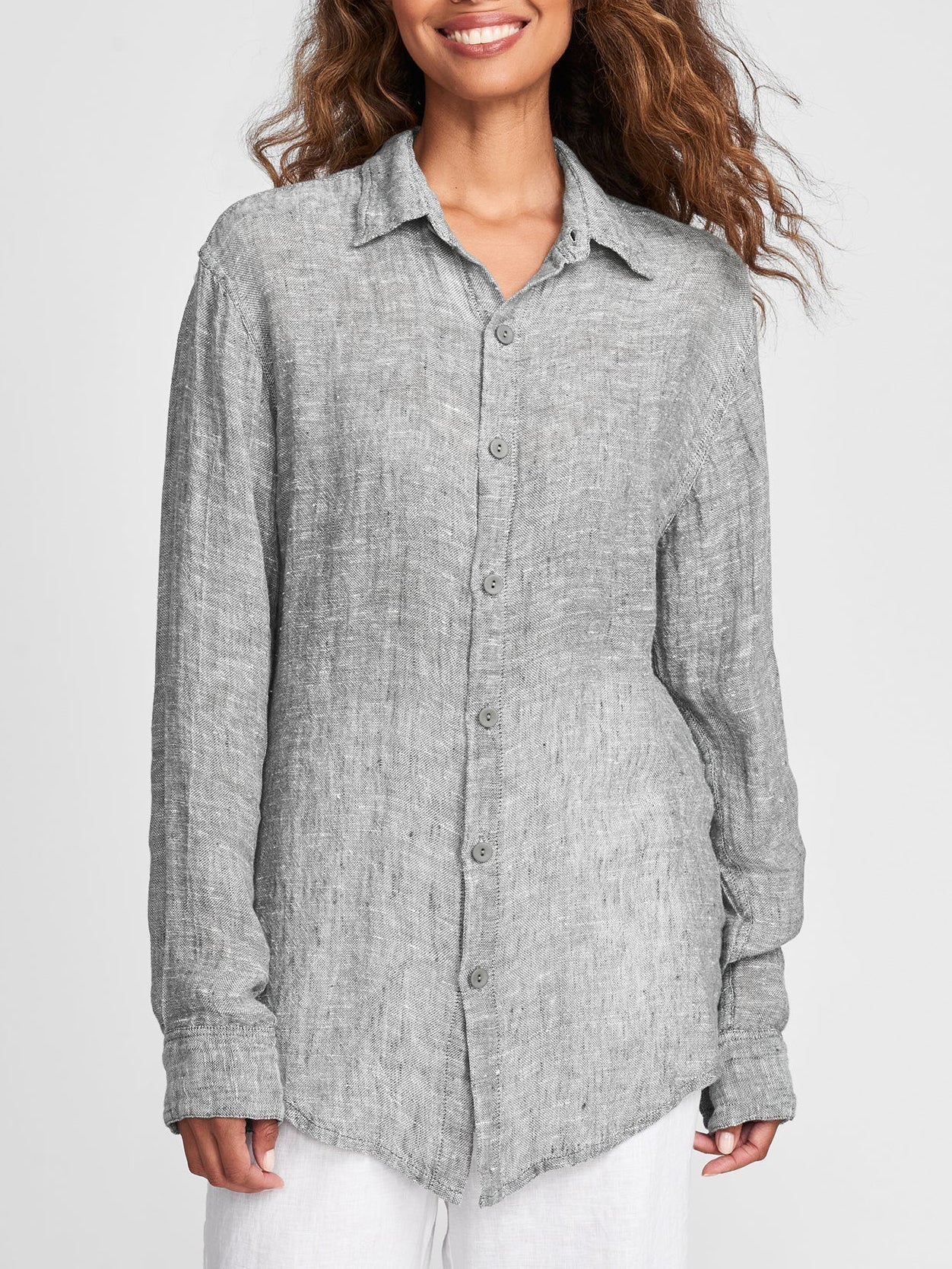 Classic Vintage Shirt with a Flattering Fit