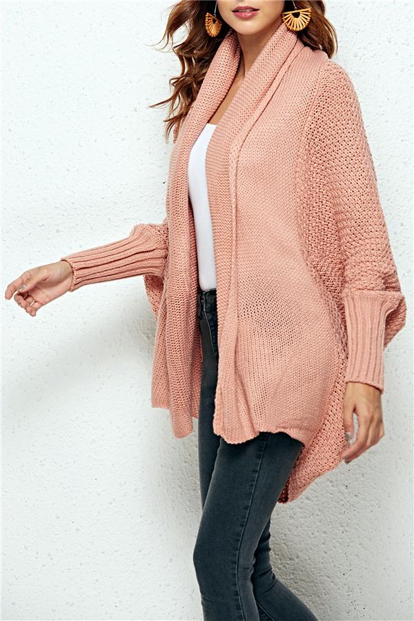 Effortlessly Elegant Cardigan with a Timeless Design