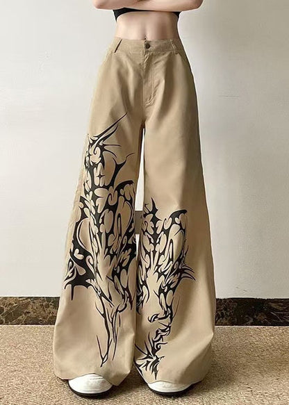 Effortlessly Elegant Pants with a Timeless Design