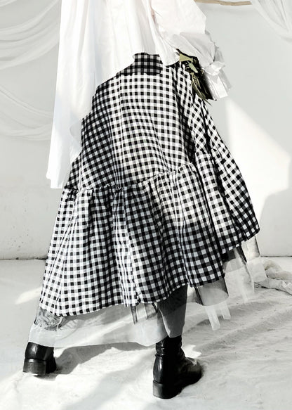 Well Tailored Garment with a Graceful Silhouette