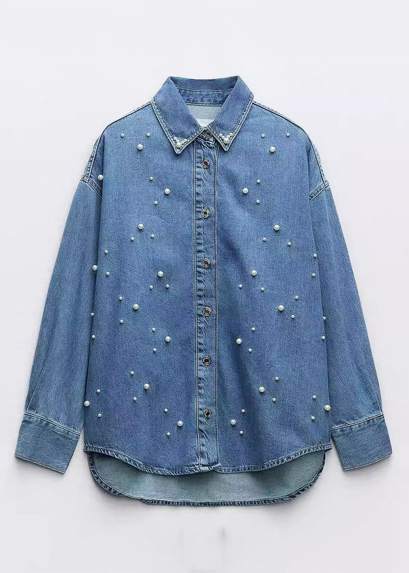Effortlessly Elegant Shirt with a Timeless Design