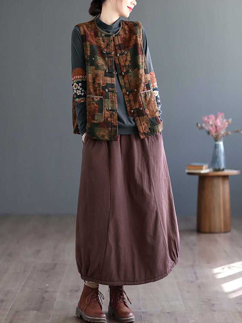 Well Tailored Coat with a Graceful Silhouette