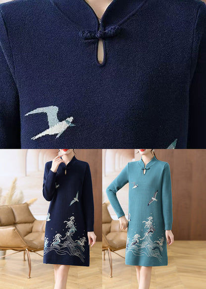 Well Tailored Sweater with a Graceful Silhouette
